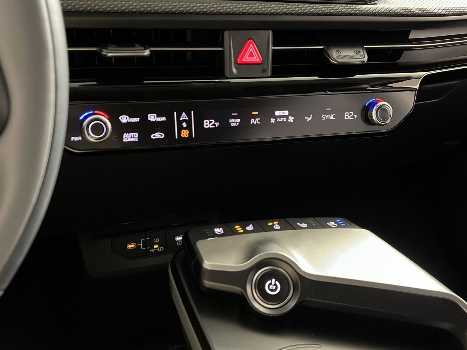 New 2025 Kia EV6 Wind image 19