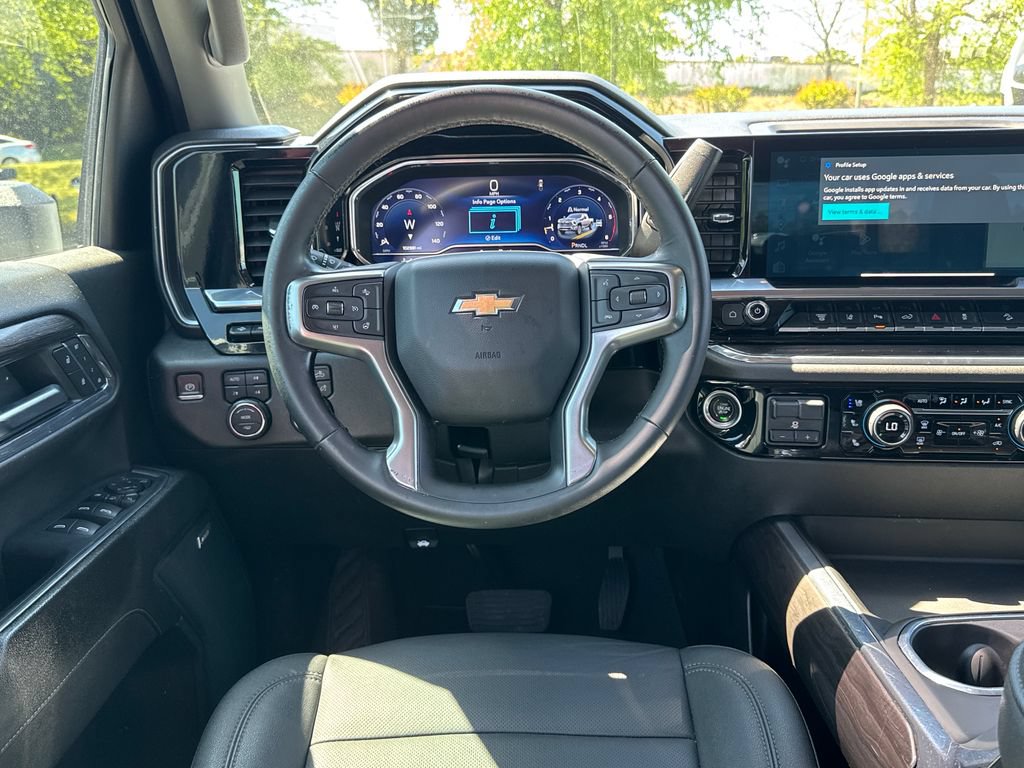 Used 2024 Chevrolet Silverado 2500 LTZ w/ LTZ Plus Package AWD/4WD image 13