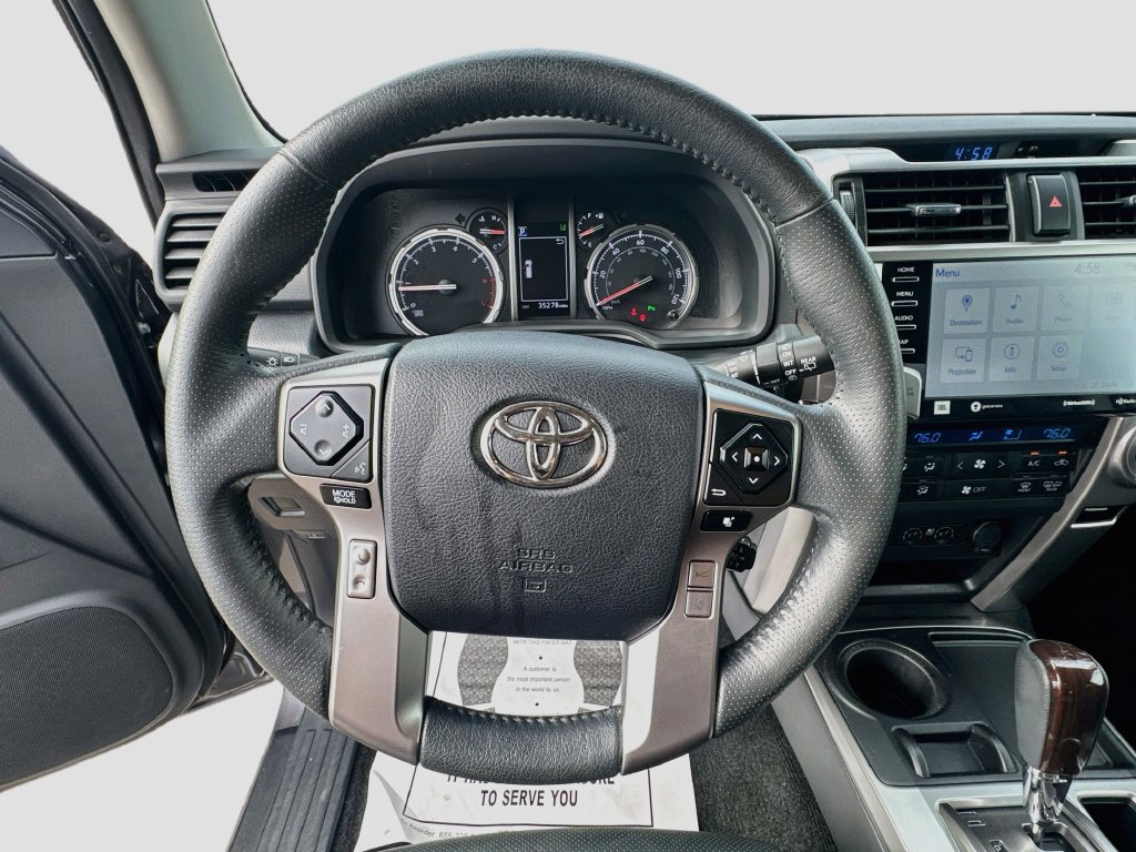 Used 2022 Toyota 4Runner Limited RWD image 11