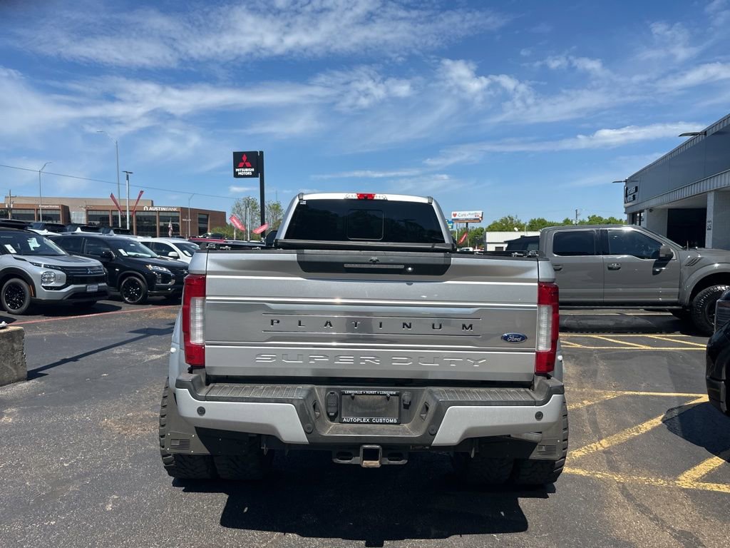 Used 2019 Ford F450 Platinum w/ Platinum Ultimate Package image 2