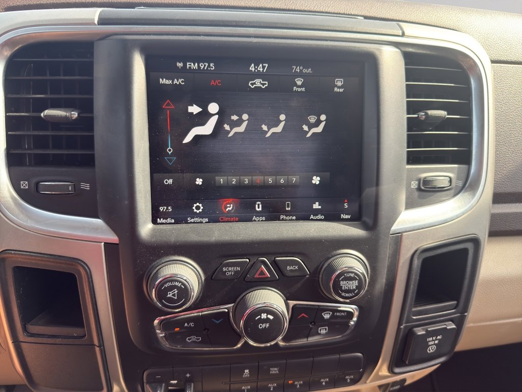 Used 2018 RAM 5500 SLT w/ Quick Order Package 27G SLT AWD/4WD image 24