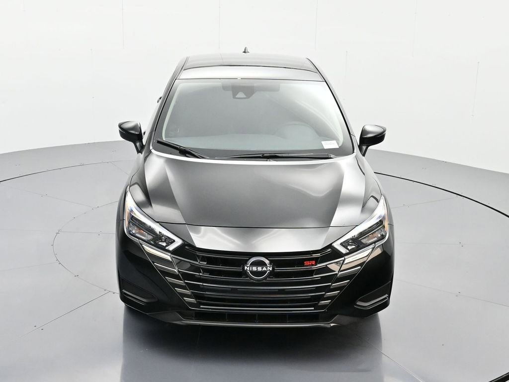 New 2025 Nissan Versa SR w/ Trunk Package FWD image 29