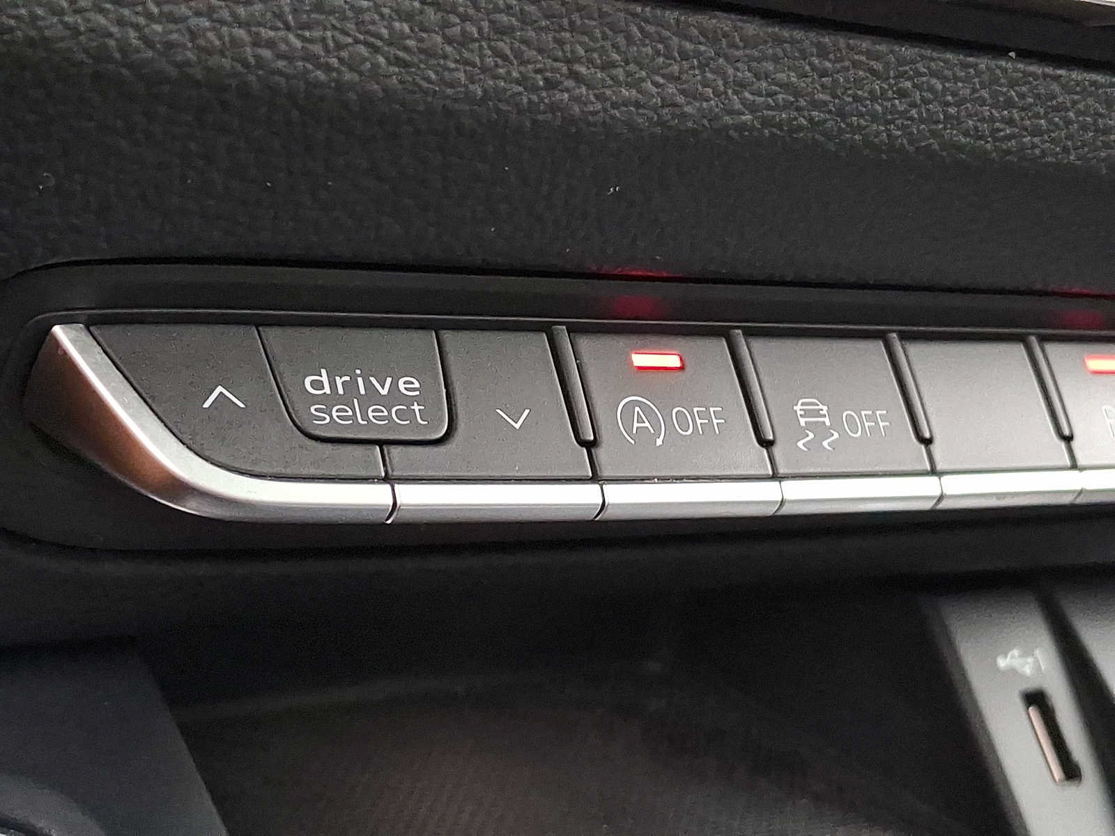 Used 2019 Audi Q5 2.0T Premium Plus w/ Premium Plus Package AWD/4WD image 22