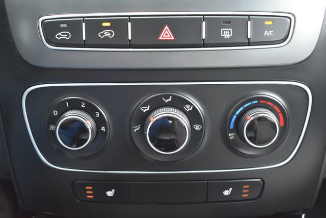 Used 2014 Kia Sorento LX image 24