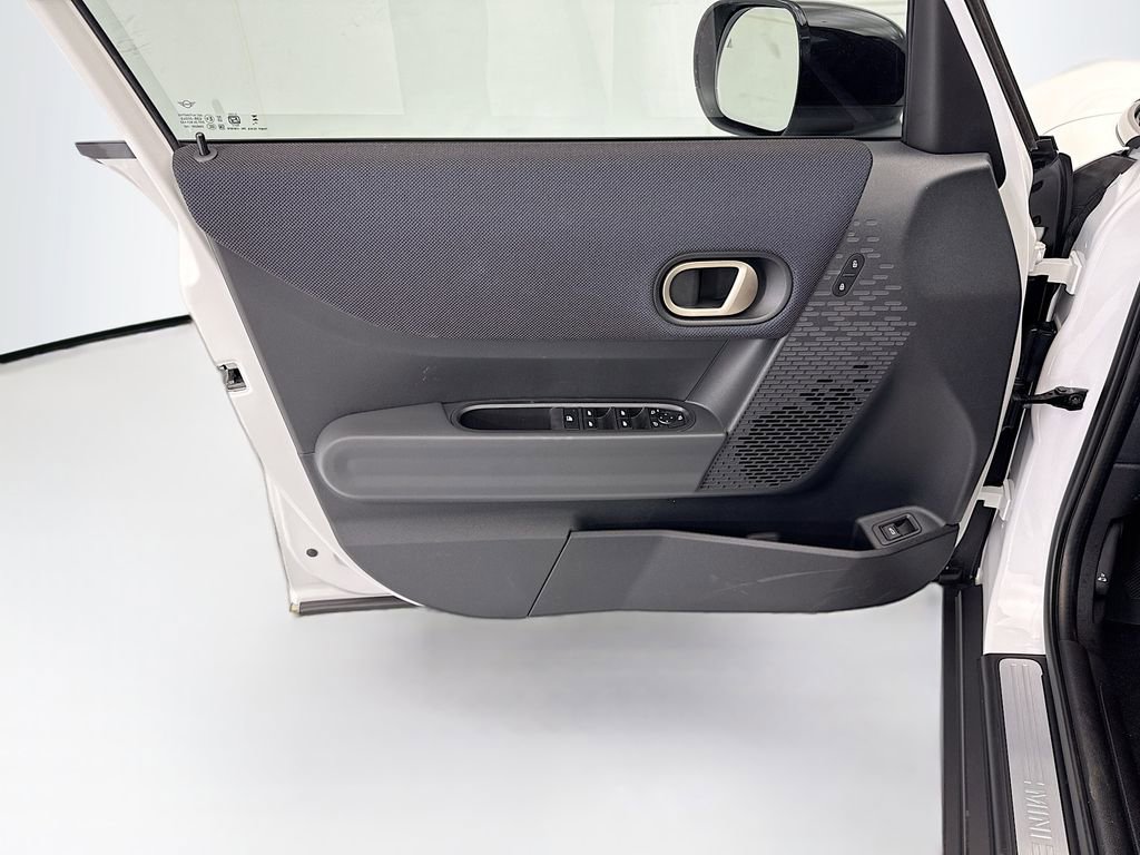 New 2026 MINI Cooper 4-Door Hardtop FWD image 23