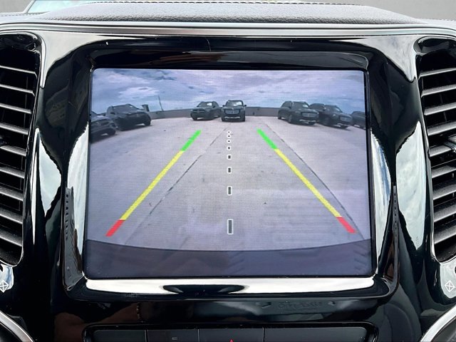 Used 2019 Jeep Cherokee Limited FWD image 23