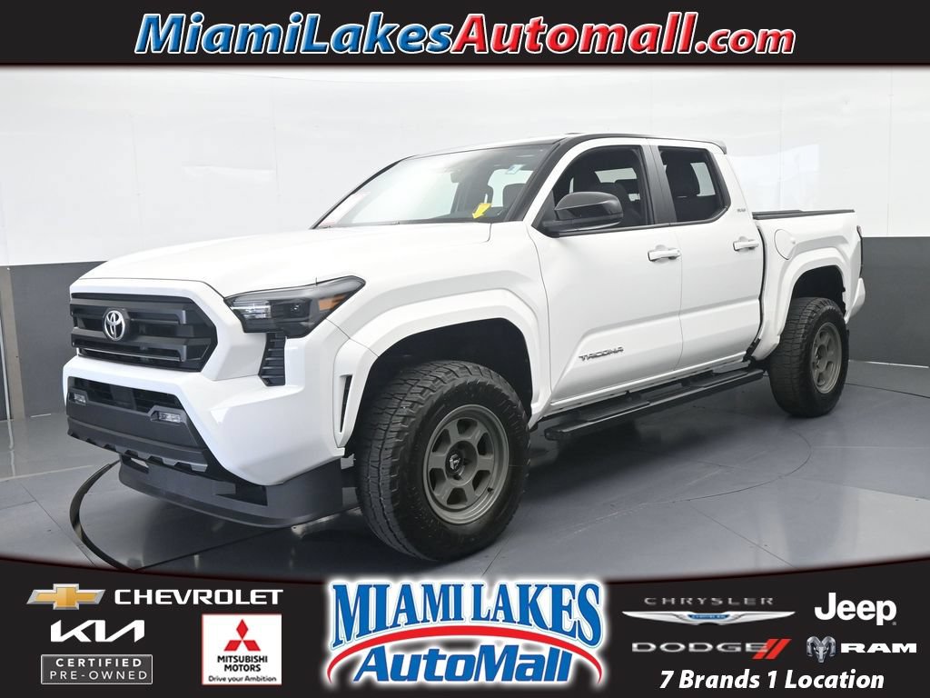 Used 2025 Toyota Tacoma SR5 AWD/4WD 360° Tour