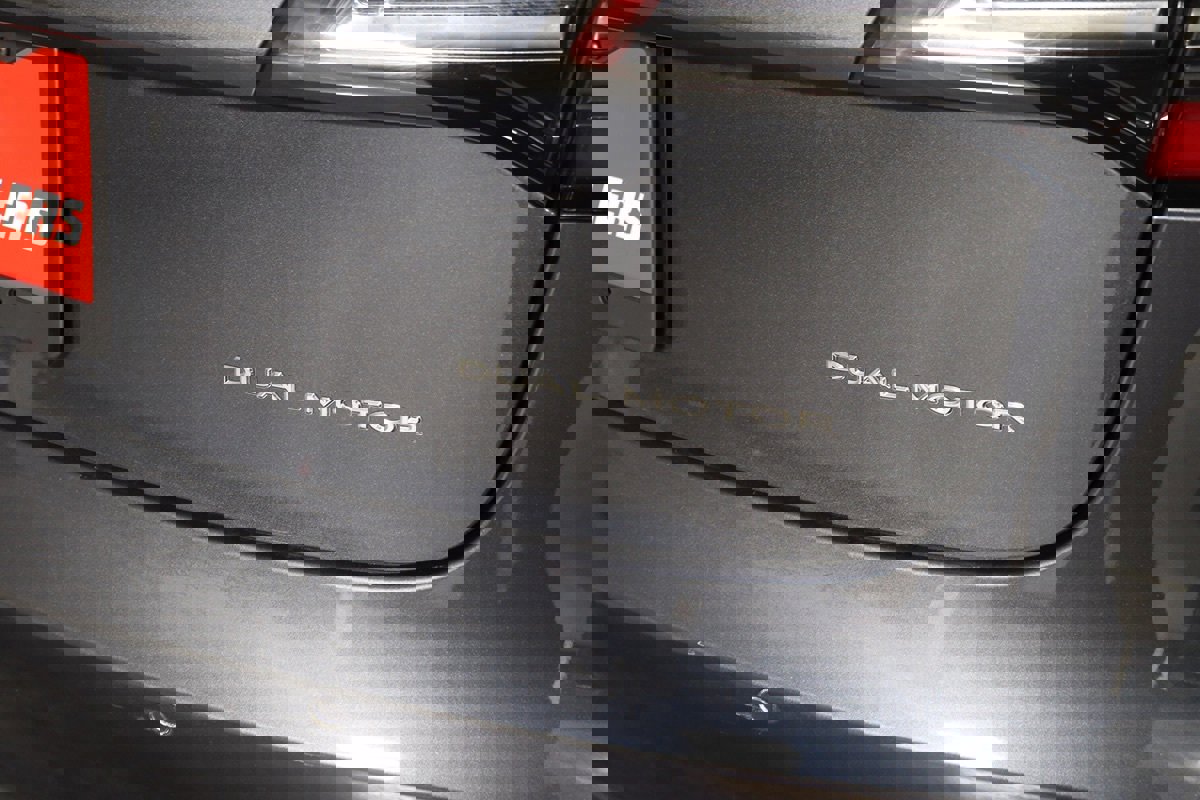 Used 2023 Tesla Model 3 Standard Range image 14