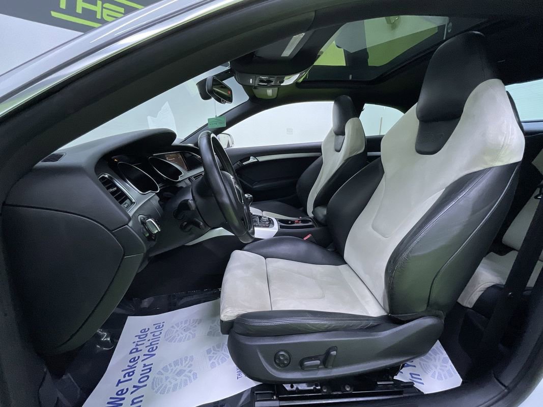 Used 2011 Audi S5 Prestige image 17
