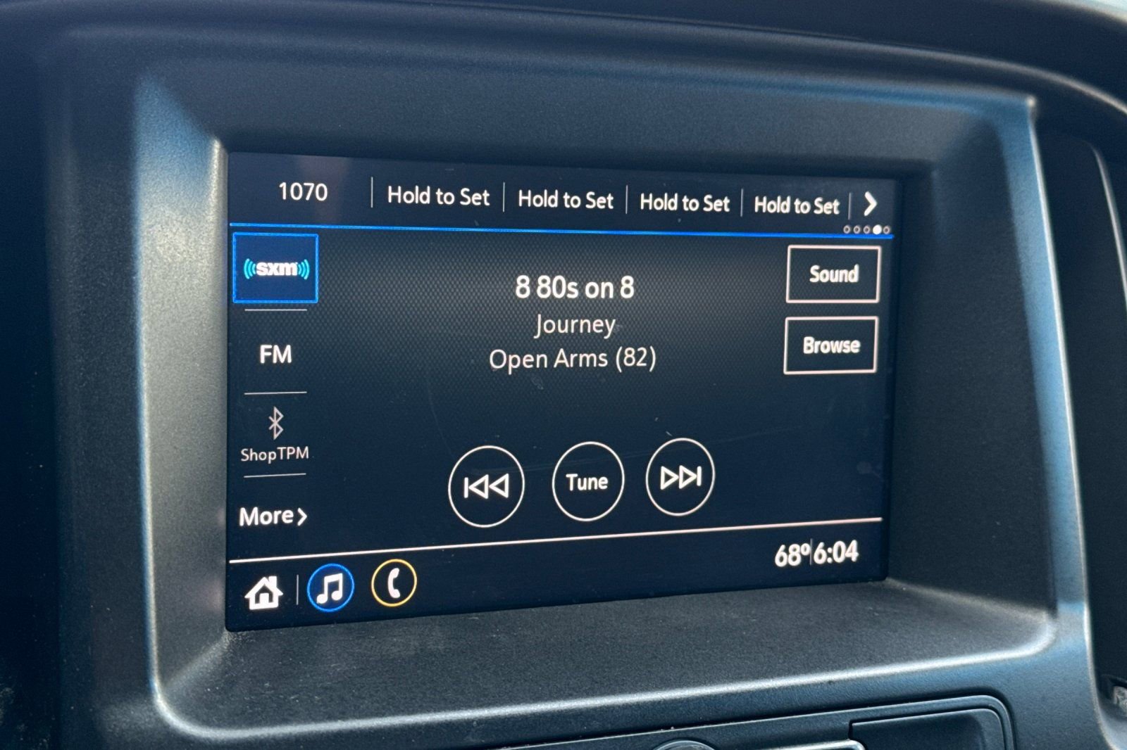 Used 2022 Chevrolet Colorado W/T w/ WT Convenience Package RWD image 17