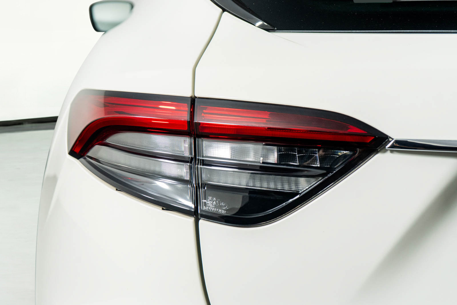 Used 2022 Maserati Levante Modena image 21