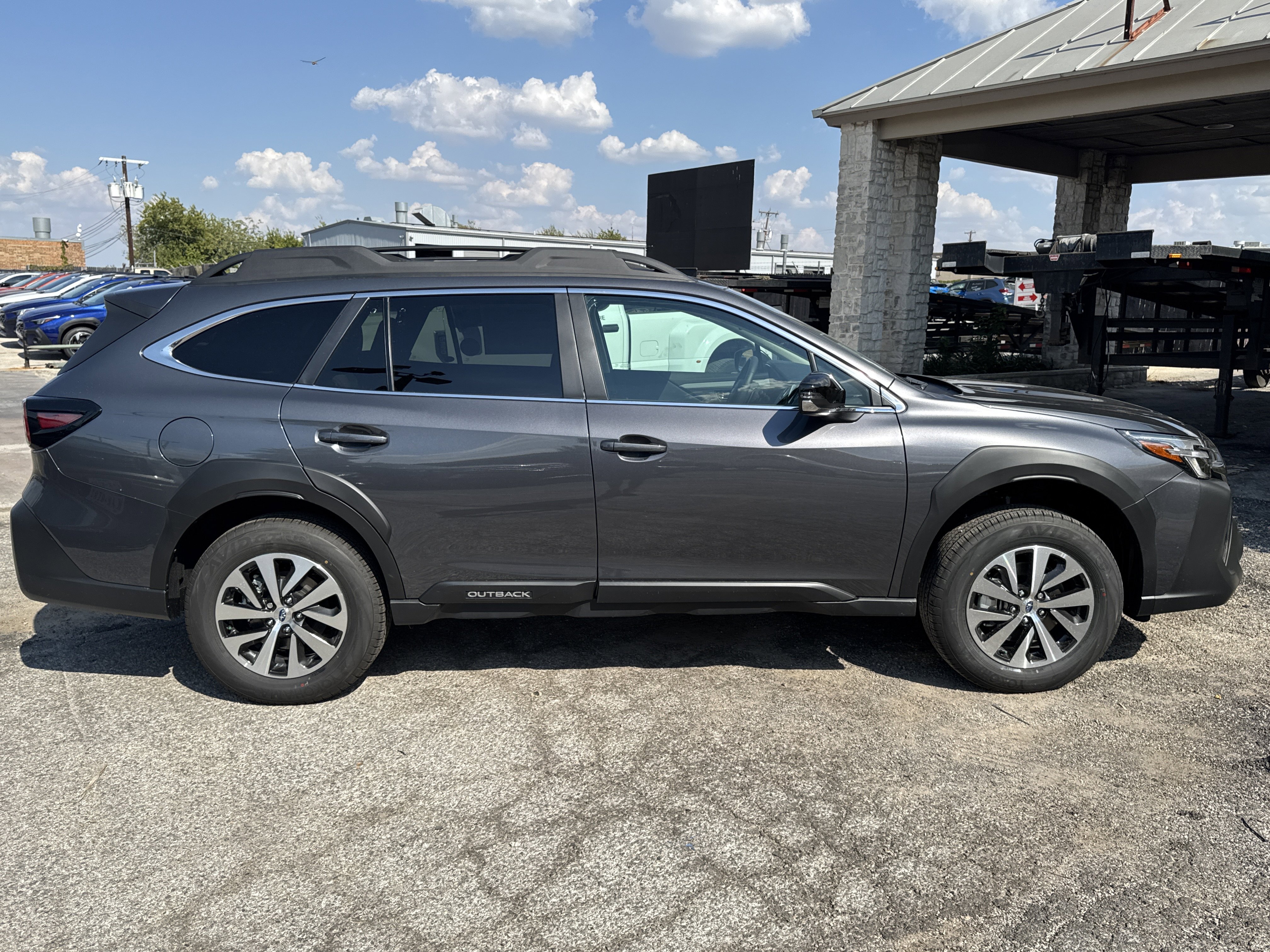New 2025 Subaru Outback Premium image 2