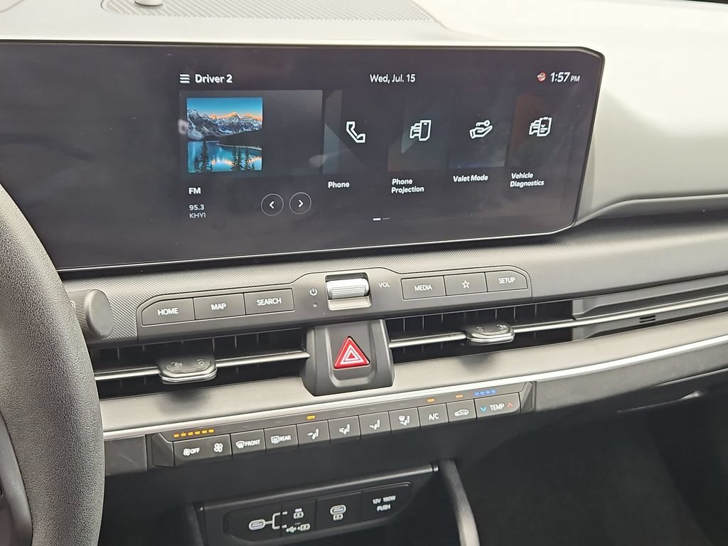 Used 2025 Kia K4 FWD image 19