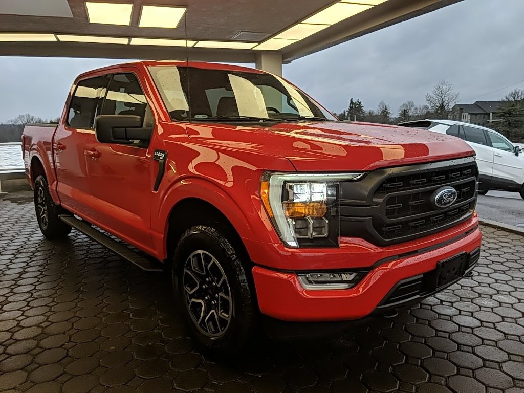 Certified 2022 Ford F150 XLT w/ Equipment Group 302A High AWD/4WD image 4