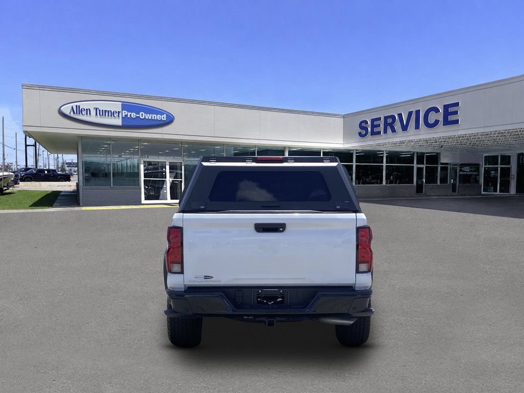 Used 2026 Chevrolet Colorado Trail Boss AWD/4WD image 7