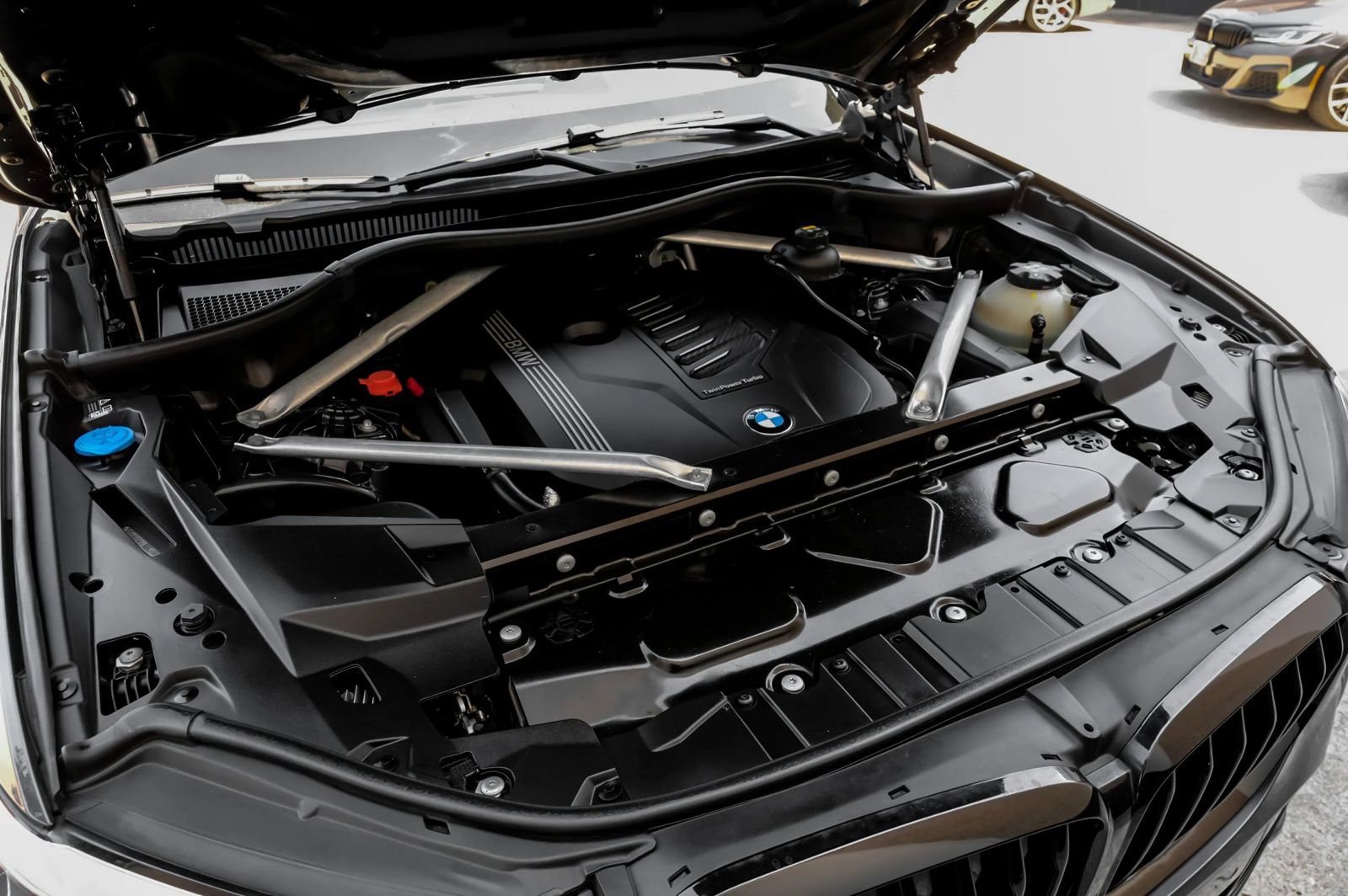 Used 2020 BMW X5 xDrive40i w/ M Sport Package AWD/4WD image 61