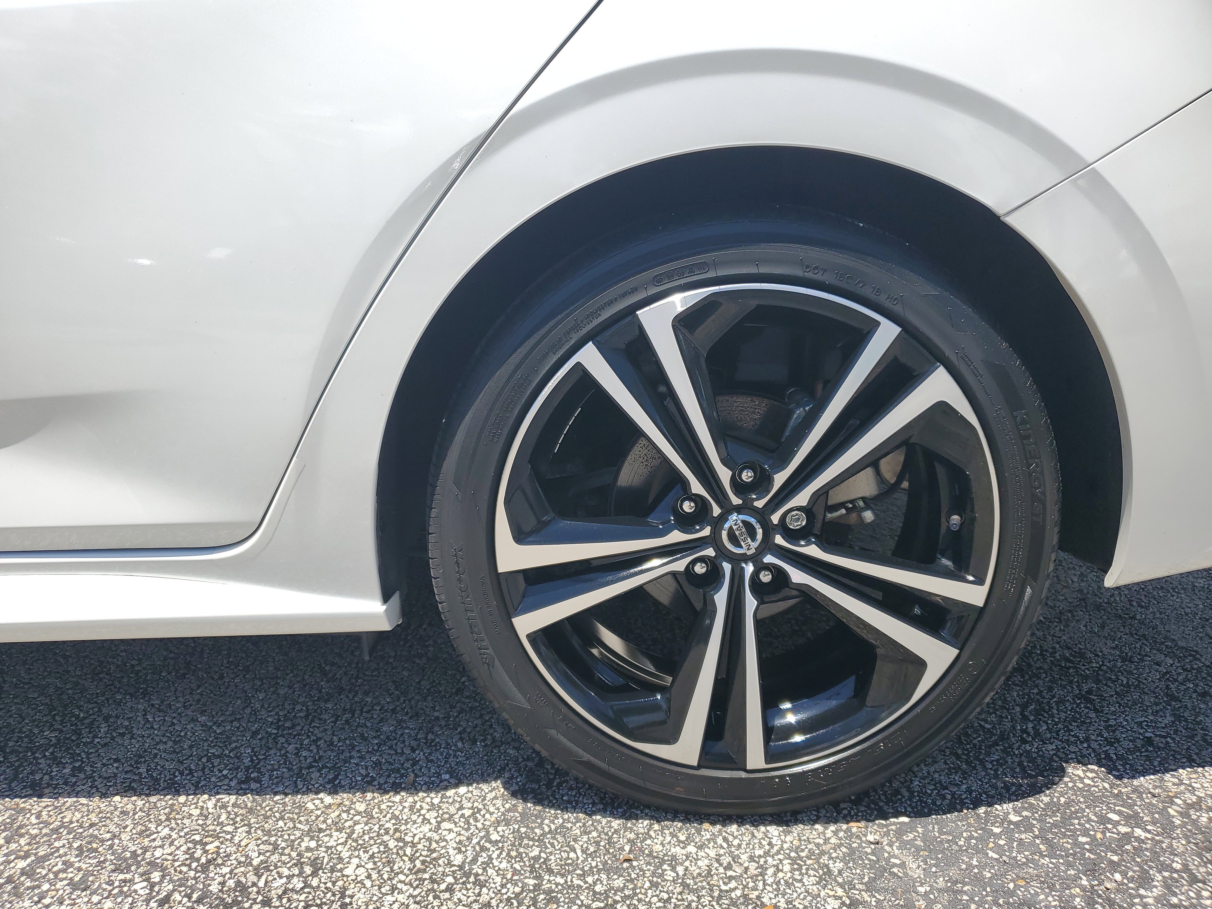 Certified 2023 Nissan Sentra SR image 30