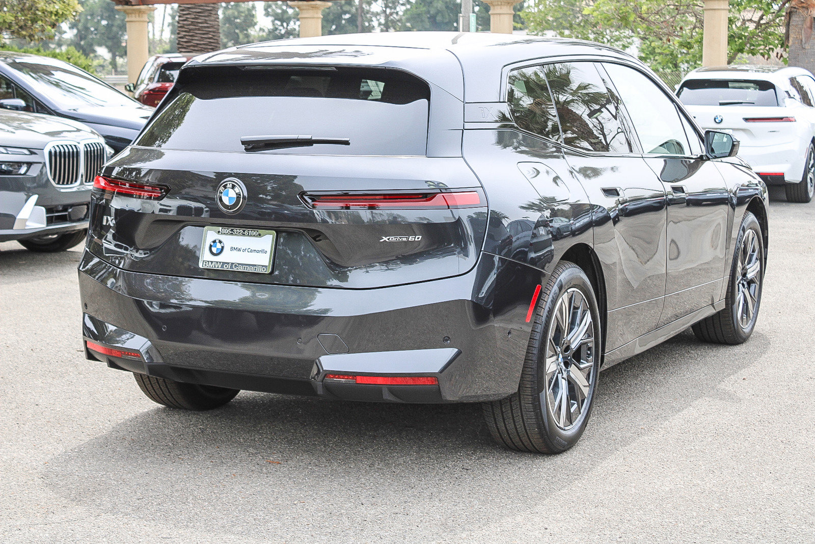 New 2026 BMW iX xDrive60 w/ Premium Package AWD/4WD image 6