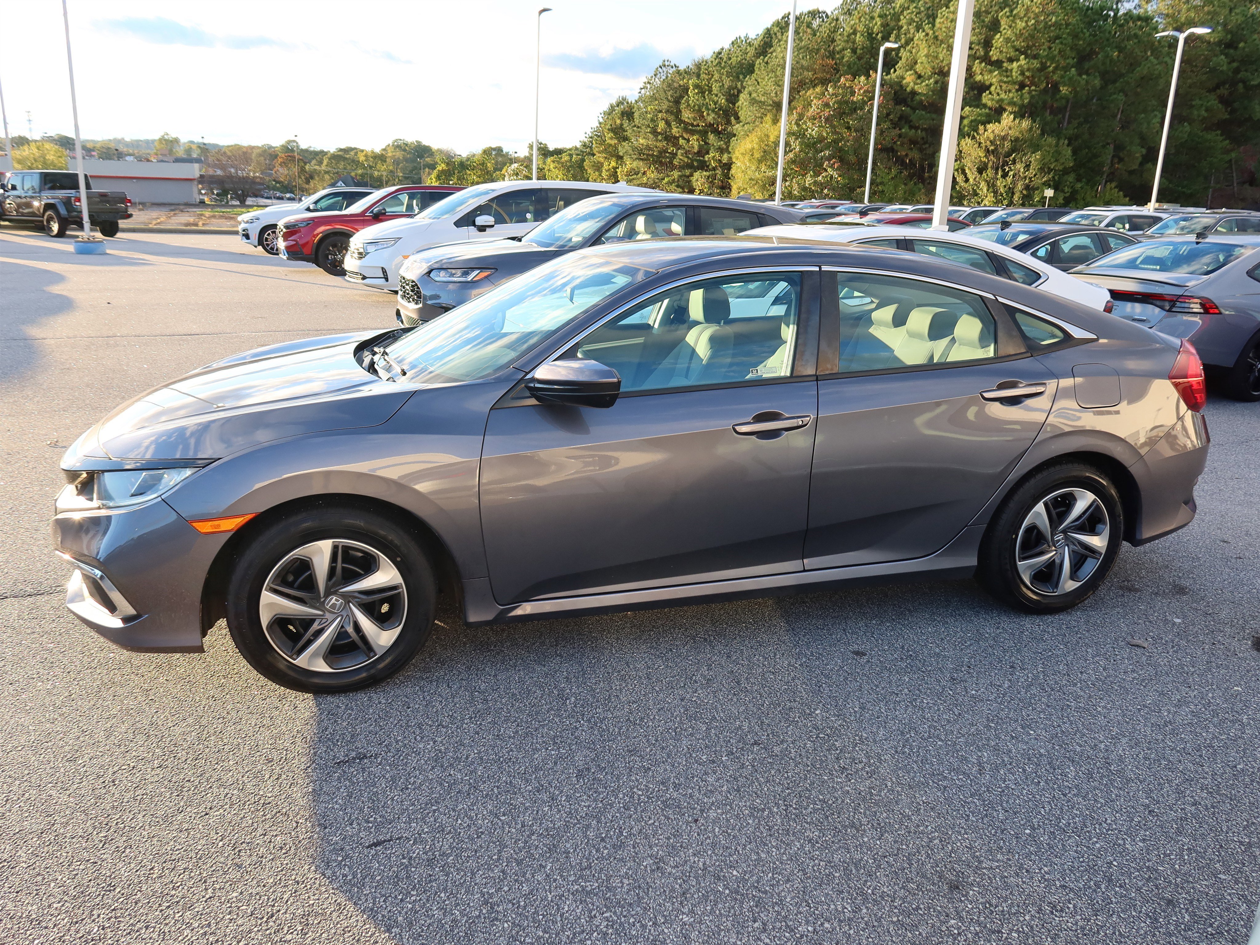 Used 2019 Honda Civic LX image 7