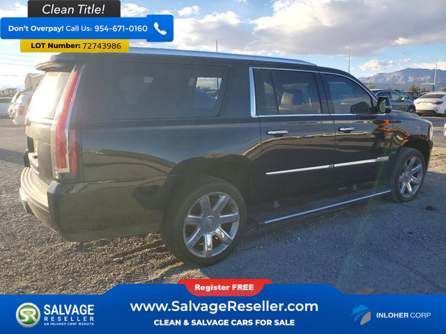 Used 2019 Cadillac Escalade ESV Premium Luxury AWD/4WD image 4