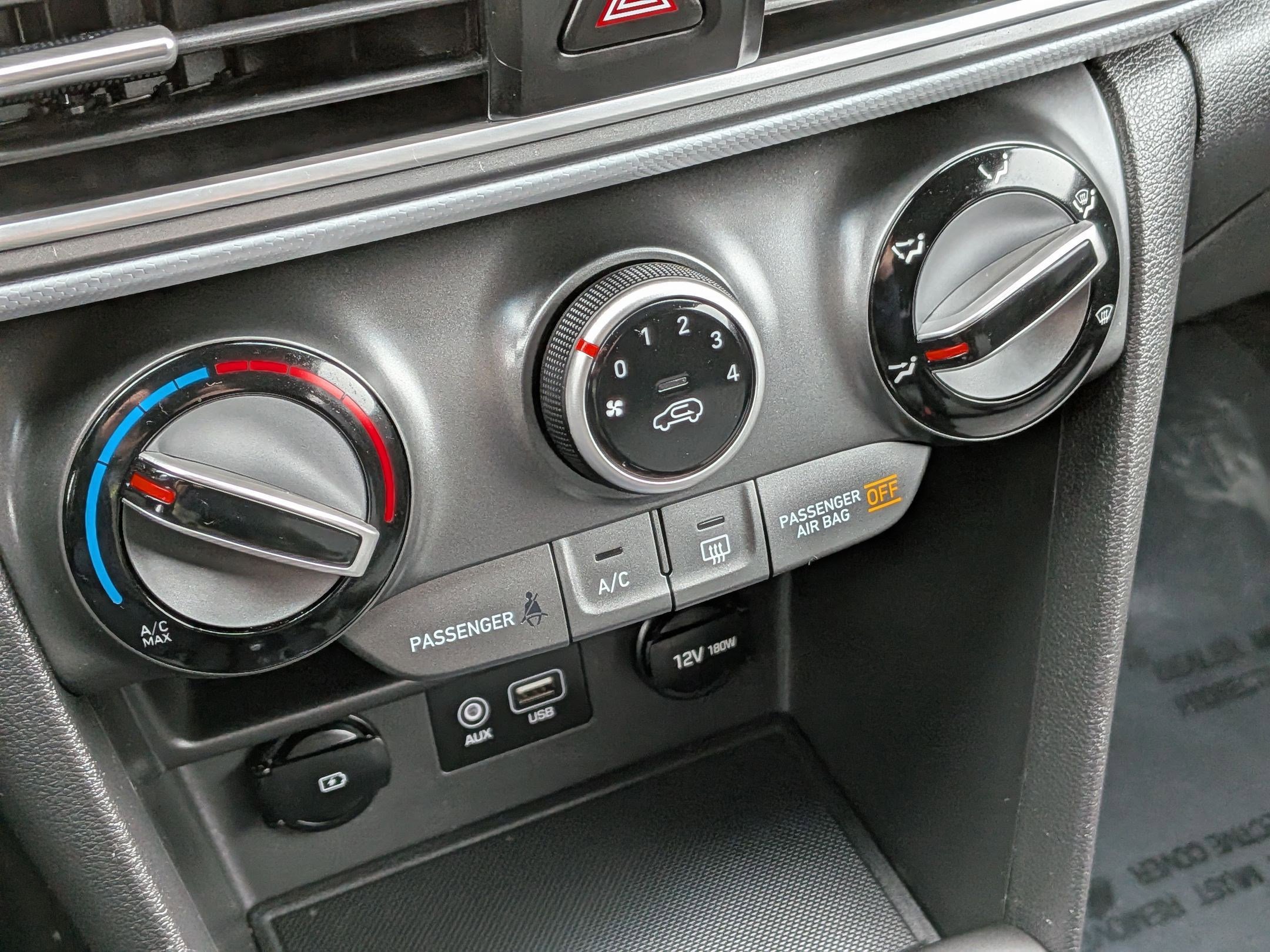 Certified 2021 Hyundai Kona SEL AWD/4WD image 25