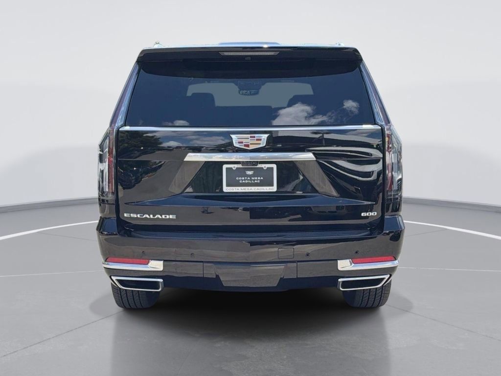 Certified 2026 Cadillac Escalade Luxury RWD image 4