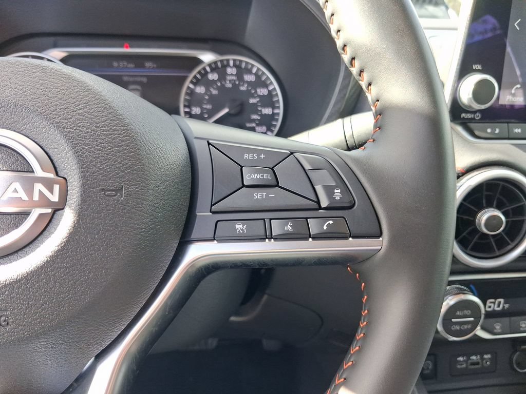 Used 2025 Nissan Sentra SR FWD image 25