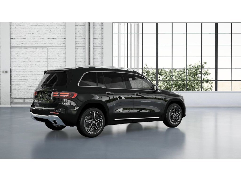 Used 2026 Mercedes-Benz GLB 250 4MATIC image 20