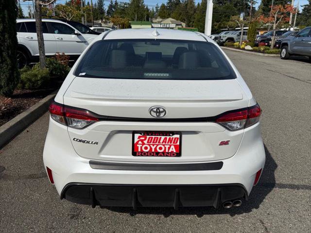 Certified 2025 Toyota Corolla SE w/ SE Premium Package FWD image 8