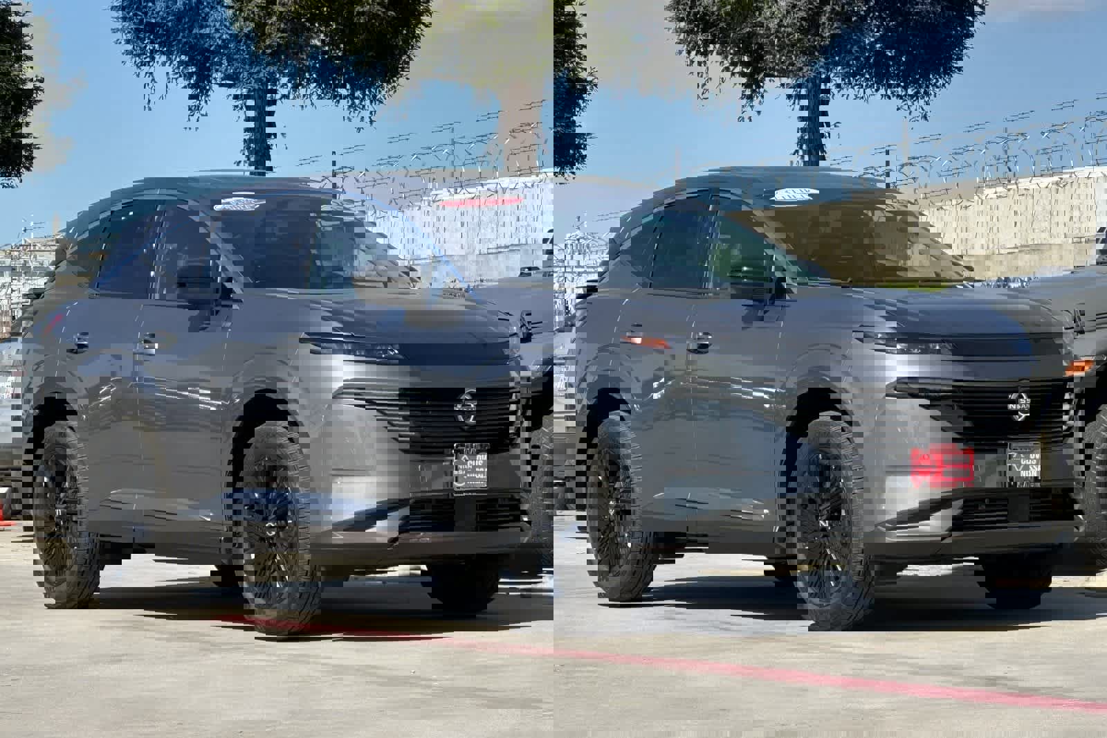 Certified 2025 Nissan Murano SV image 10