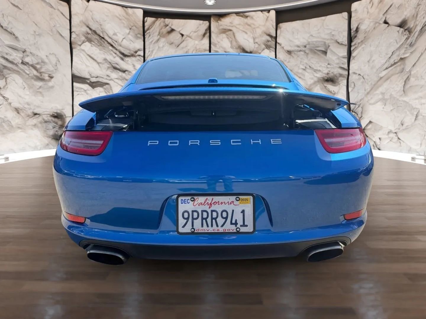 Used 2015 Porsche 911 Carrera image 7