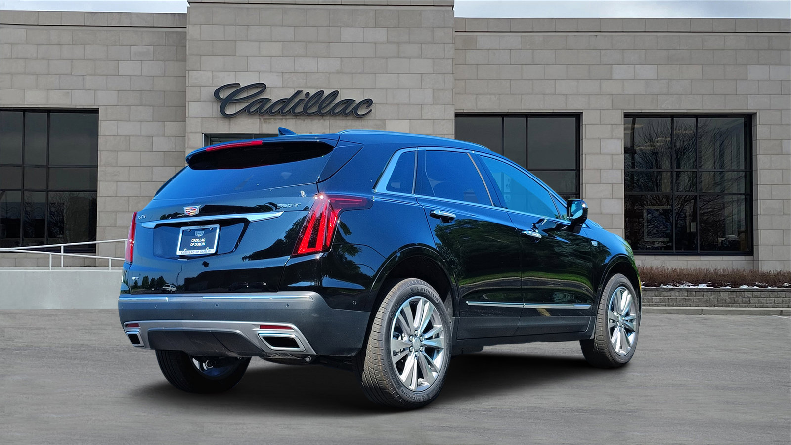 New 2025 Cadillac XT5 Premium Luxury w/ Technology Package image 3