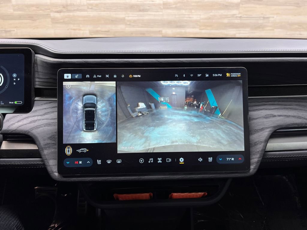 Used 2022 Rivian R1S Launch Edition image 10