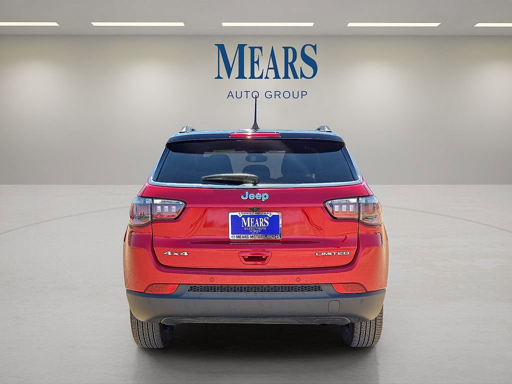 Used 2025 Jeep Compass Limited AWD/4WD image 4