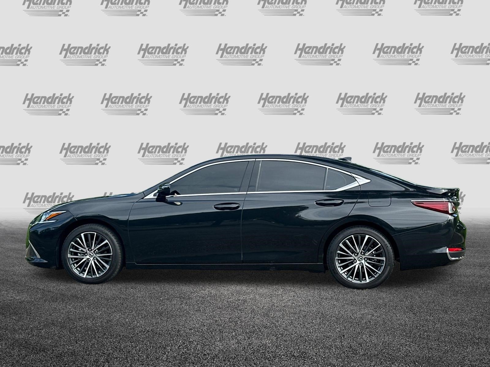 Certified 2025 Lexus ES 300h w/ Premium Package image 8