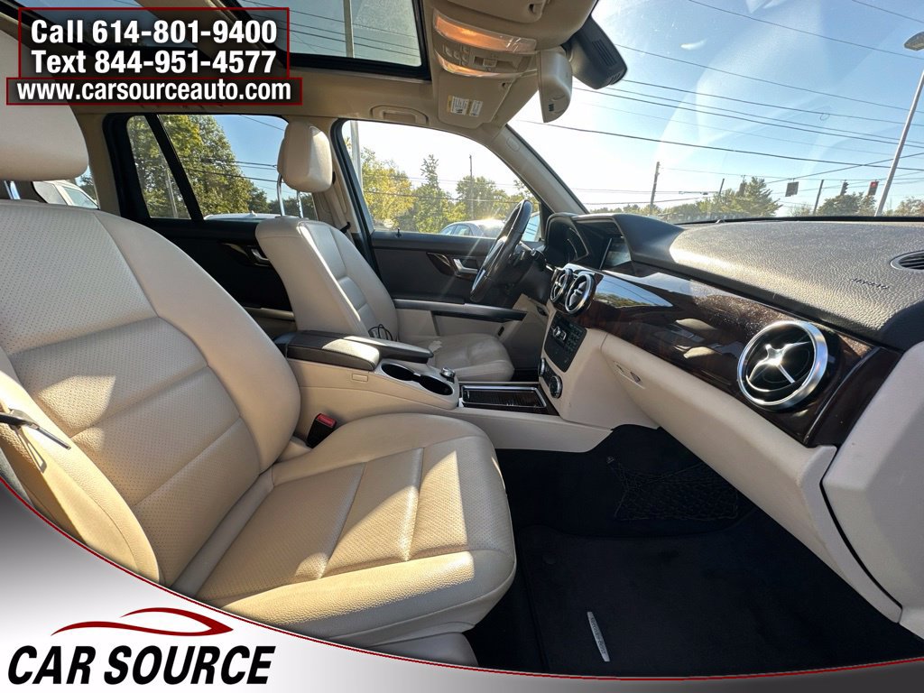 Used 2015 Mercedes-Benz GLK 350 4MATIC image 31