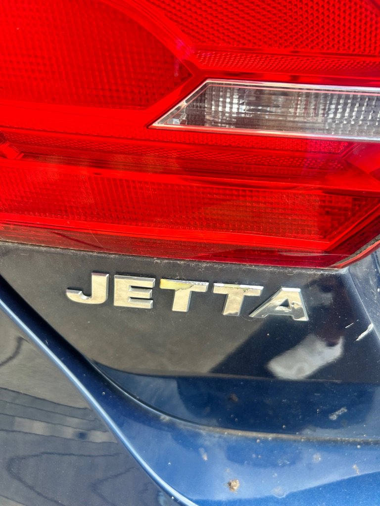 Used 2012 Volkswagen Jetta SE FWD image 16