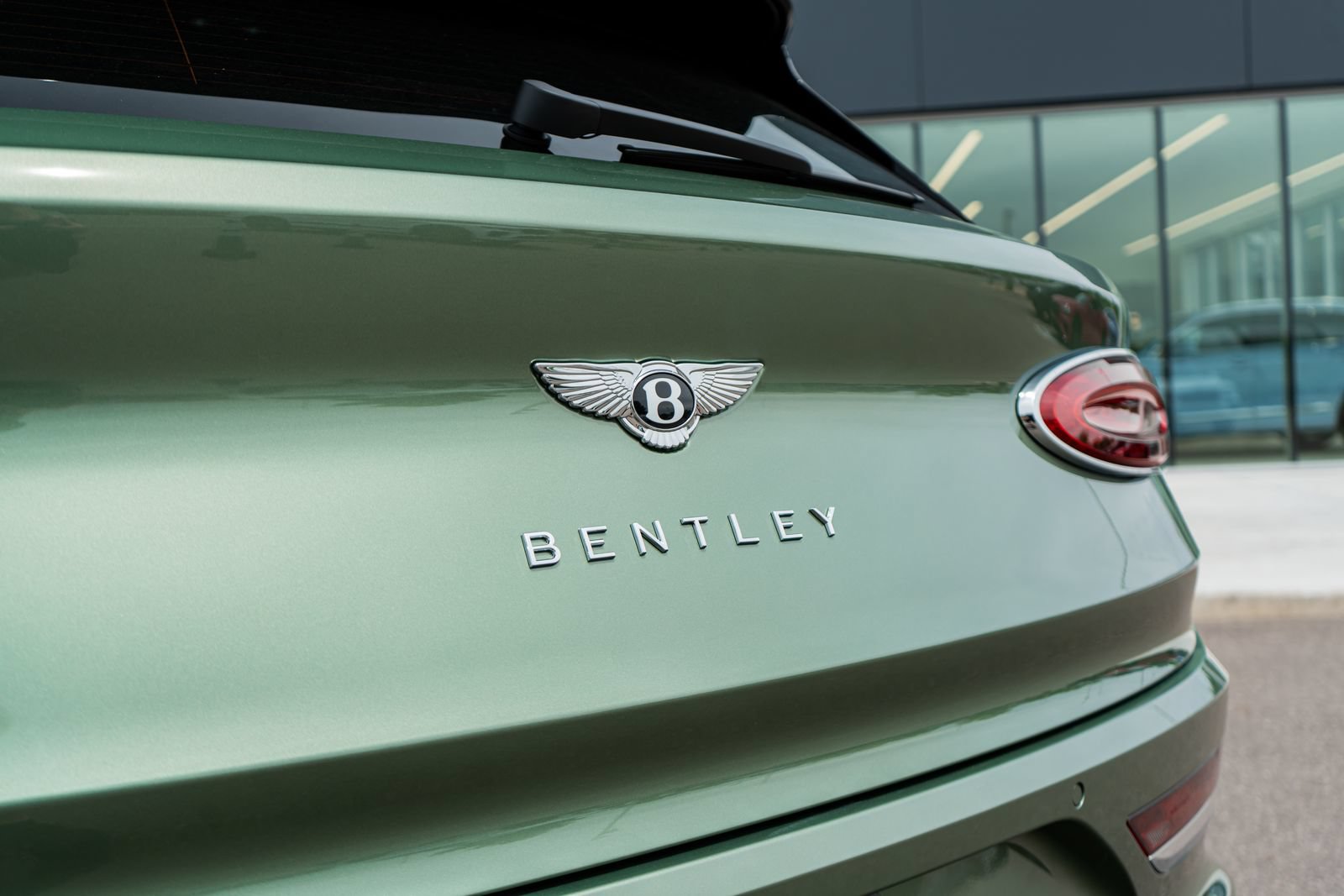 New 2026 Bentley Bentayga AWD/4WD image 10