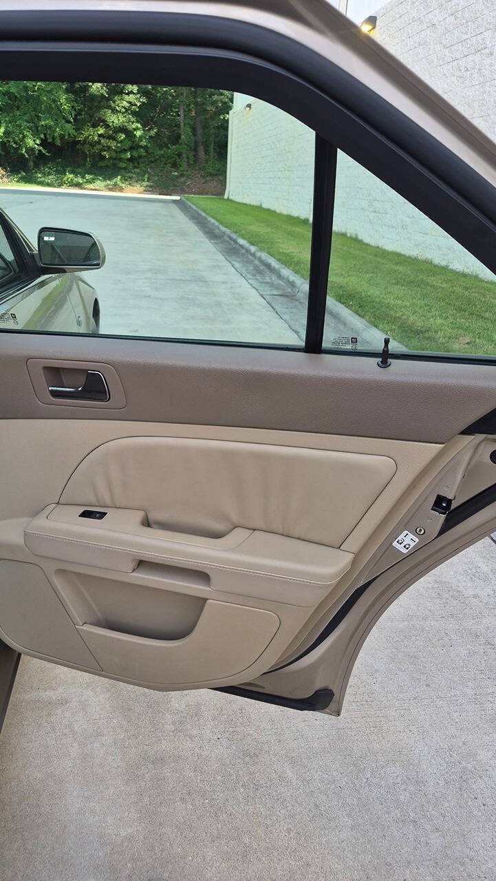 Used 2005 Cadillac STS w/ Preferred Equipment Group RWD image 45