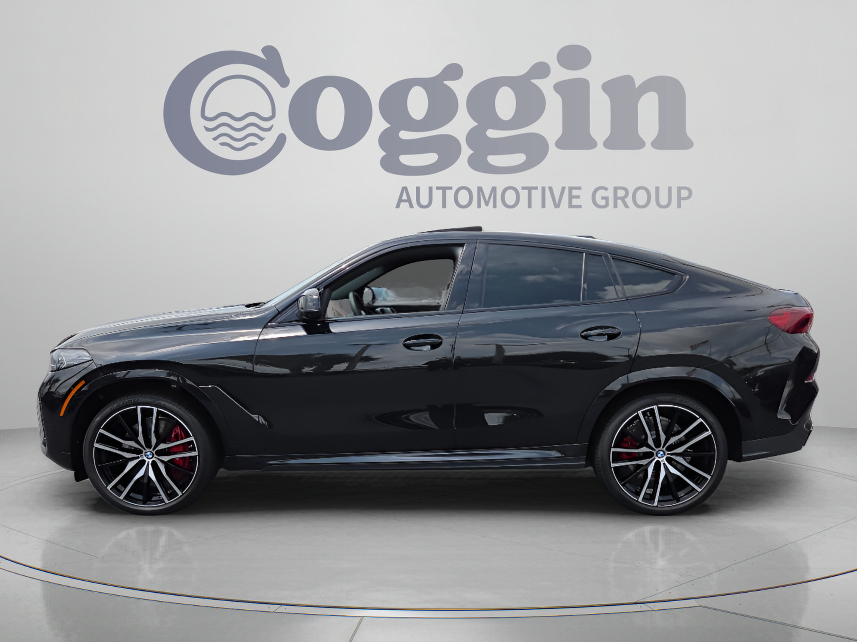 Used 2025 BMW X6 M60i AWD/4WD image 2