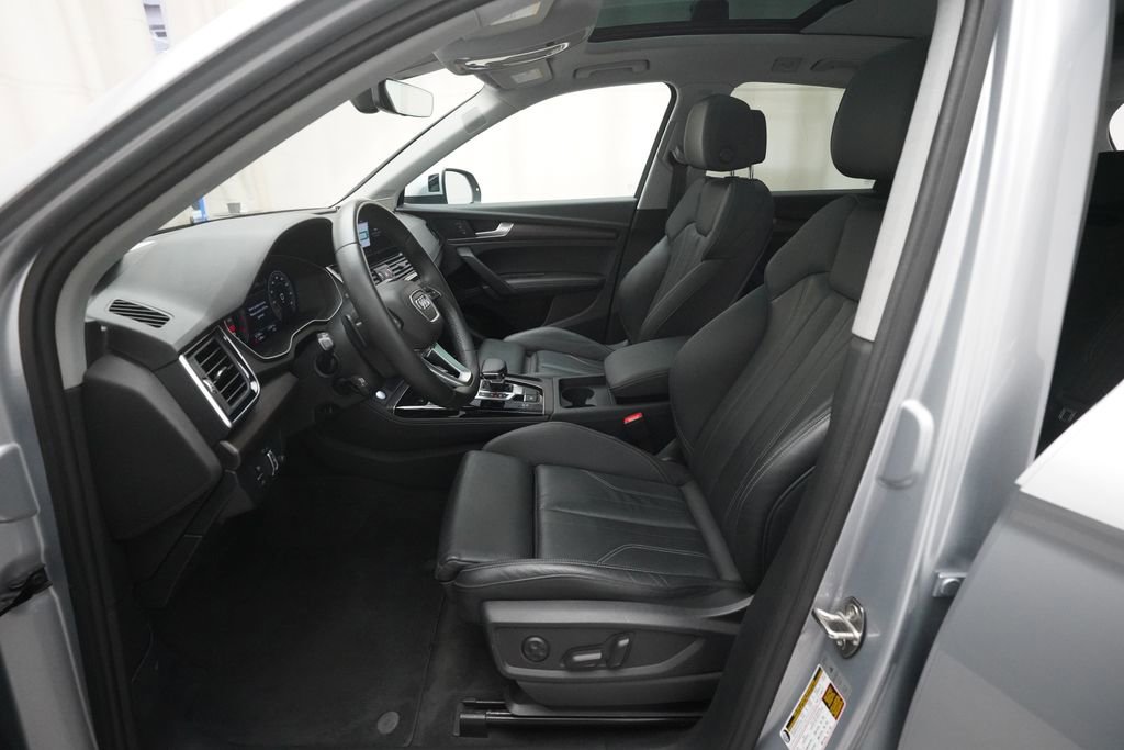 Used 2024 Audi Q5 2.0T Premium Plus AWD/4WD image 7