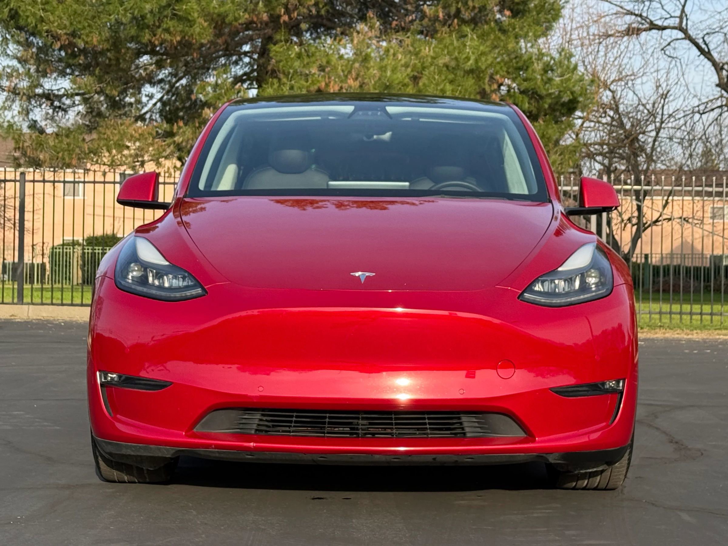 Used 2022 Tesla Model Y Performance image 2