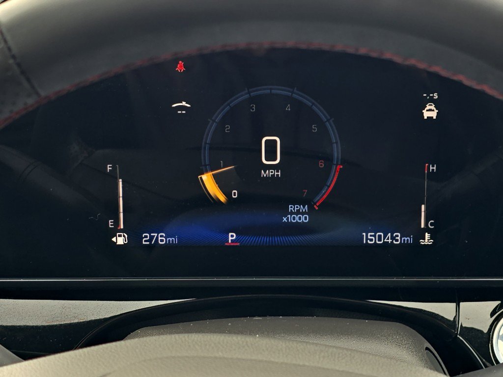 Certified 2025 Chevrolet Trax RS w/ Sunroof Package image 27