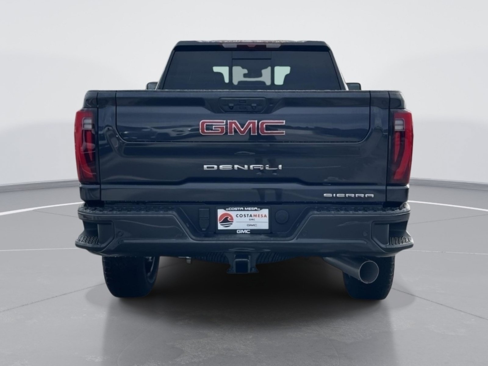 New 2026 GMC Sierra 3500 Denali AWD/4WD image 4
