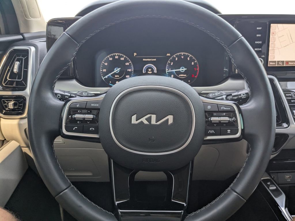 Used 2023 Kia Sorento SX image 30