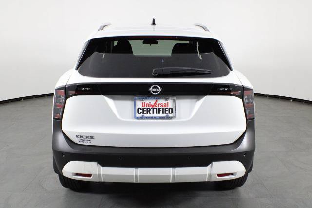 Certified 2026 Nissan Kicks SV FWD image 11