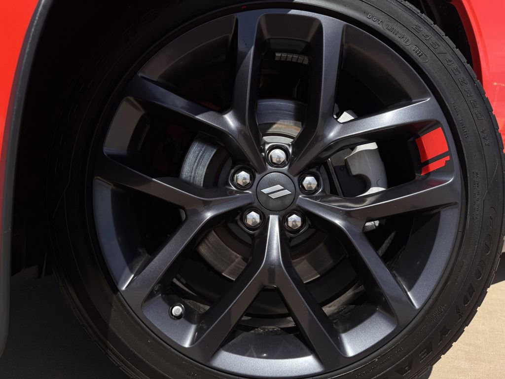 Used 2023 Dodge Challenger R/T w/ Blacktop Package image 9
