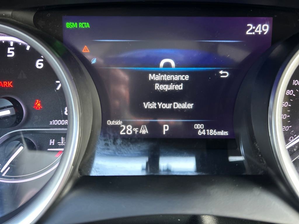 Used 2022 Toyota Camry XLE image 16