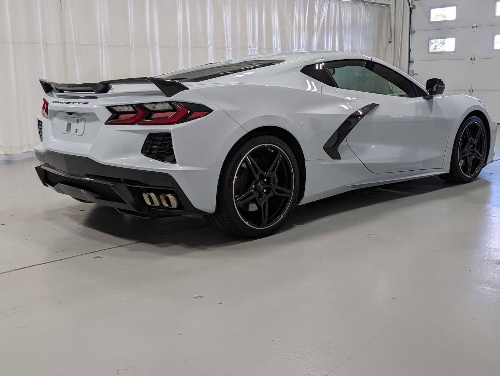 Used 2020 Chevrolet Corvette Stingray Preferred Cpe w/ 2LT Preferred Equipment Group RWD image 7