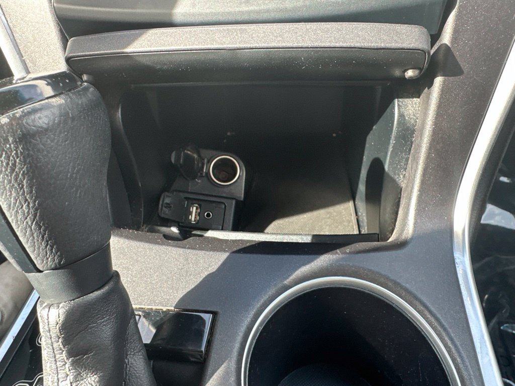 Used 2015 Toyota Camry SE FWD image 44
